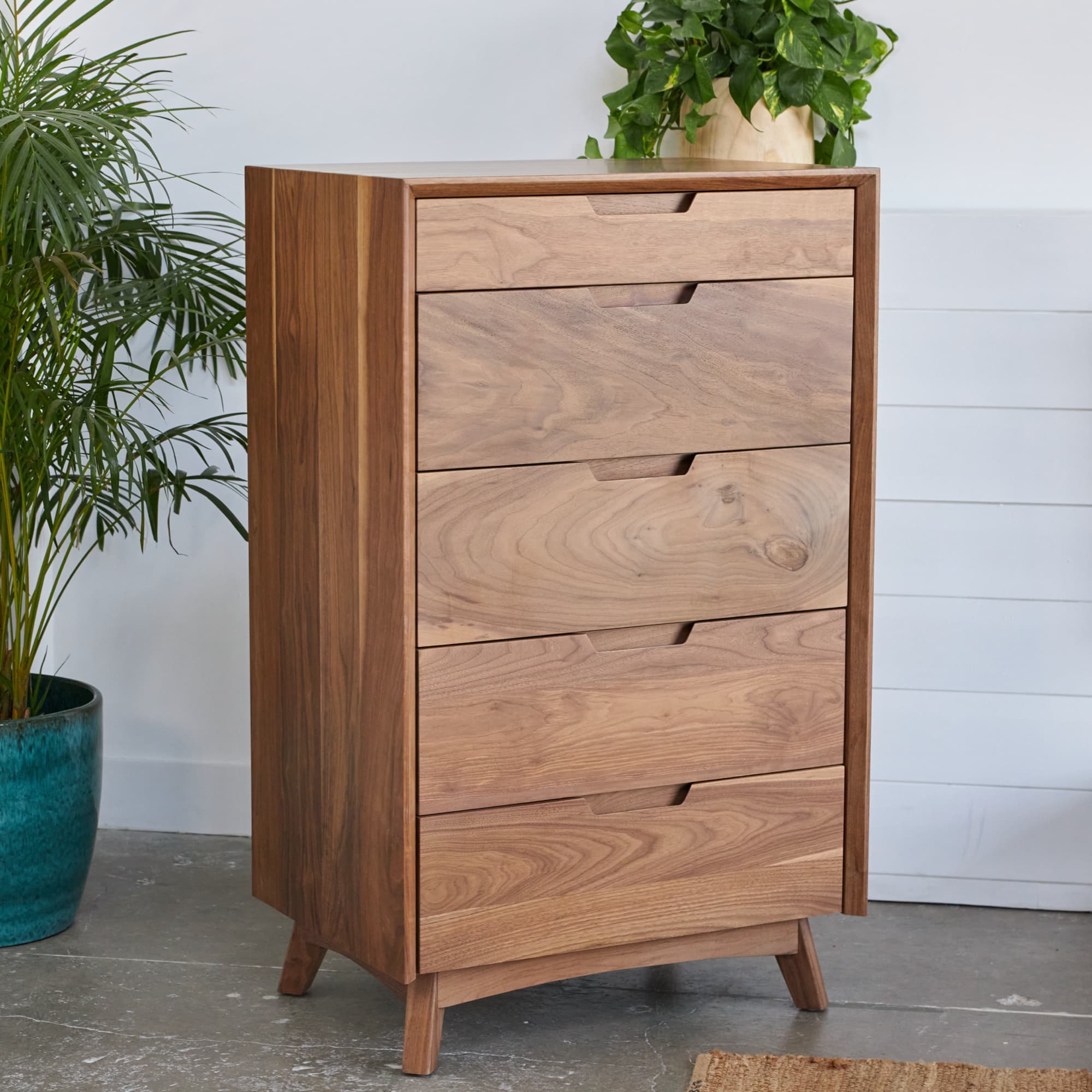 AVO_MID_CENTURY_DRESSER_WALNUT_TALL_0086_2000w